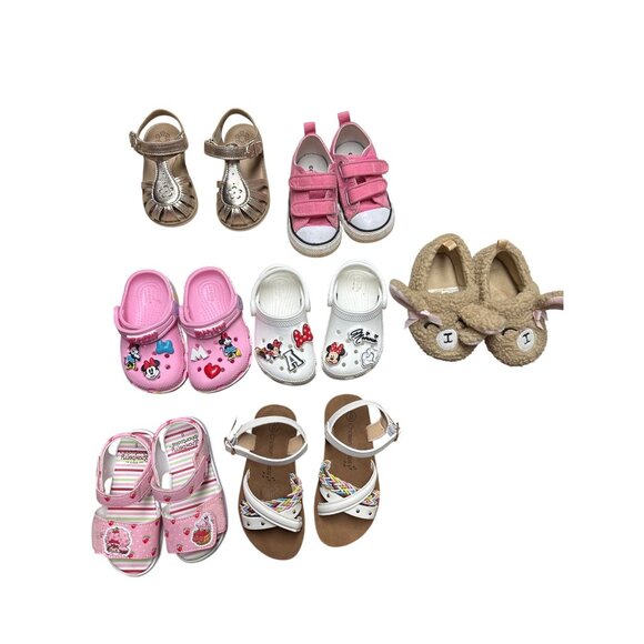 Diffrent Other - Toddler size 6 shoe bundle girl